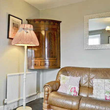 Howe * Bowness-on-Windermere